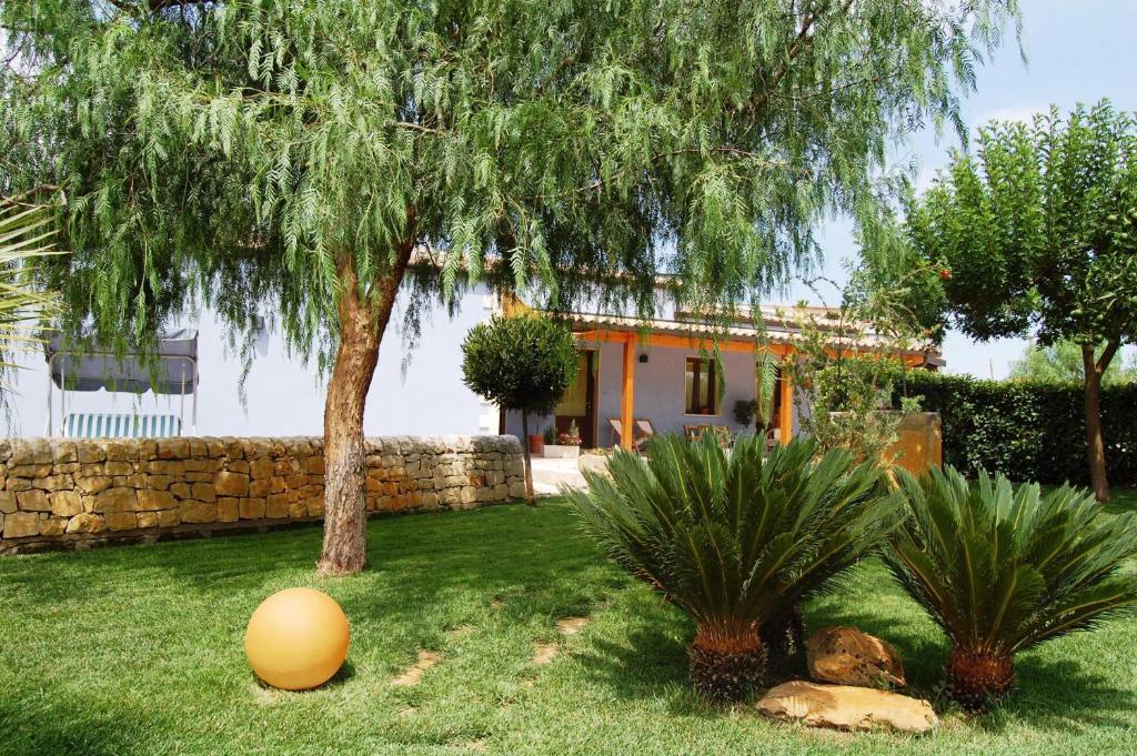 Terre Iblee Resort Chiaramonte Gulfi Dış mekan fotoğraf
